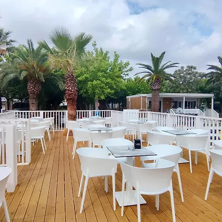 פארק נופש Villaggio Duca Amedeo מרטינסיקורו