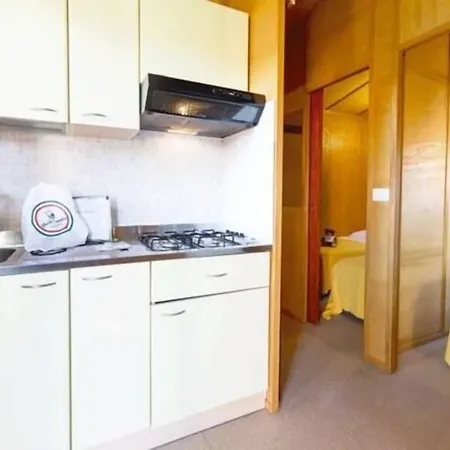 פארק נופש Villaggio Duca Amedeo מרטינסיקורו